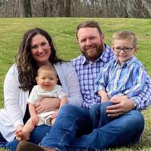 Meet your Posher, Lauren